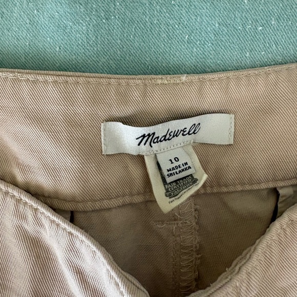 Harlow Wide-Leg Pant in light khaki - Picture 3 of 4